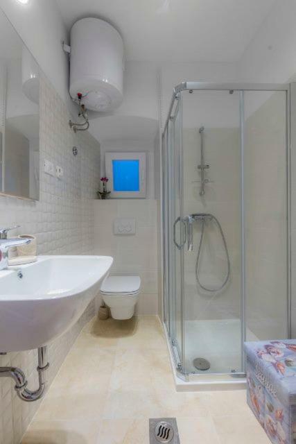 Season4All Apartments Mali Lošinj Dış mekan fotoğraf